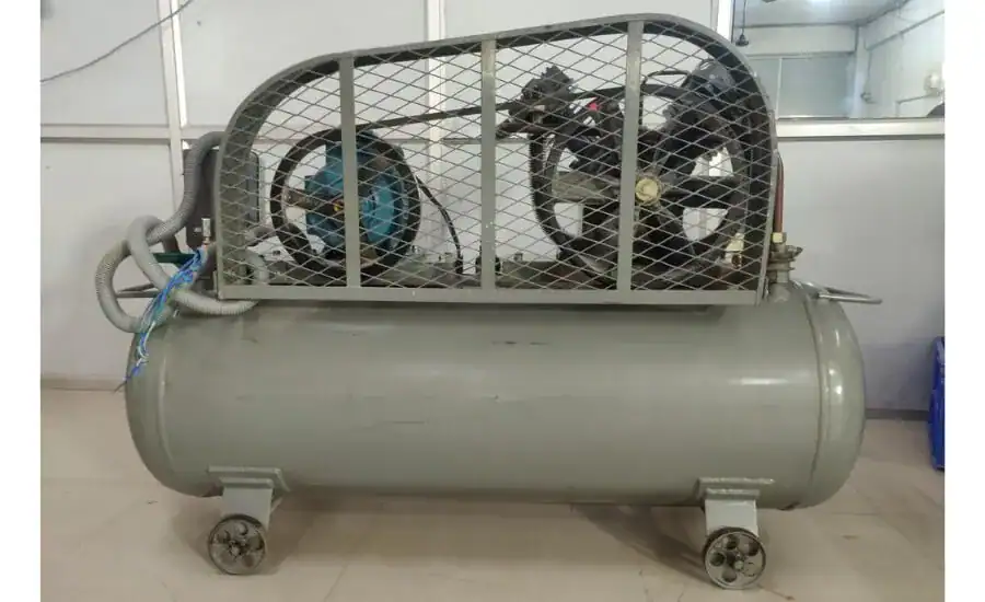 5HP Used Air Compressor front view – SurplusPack
